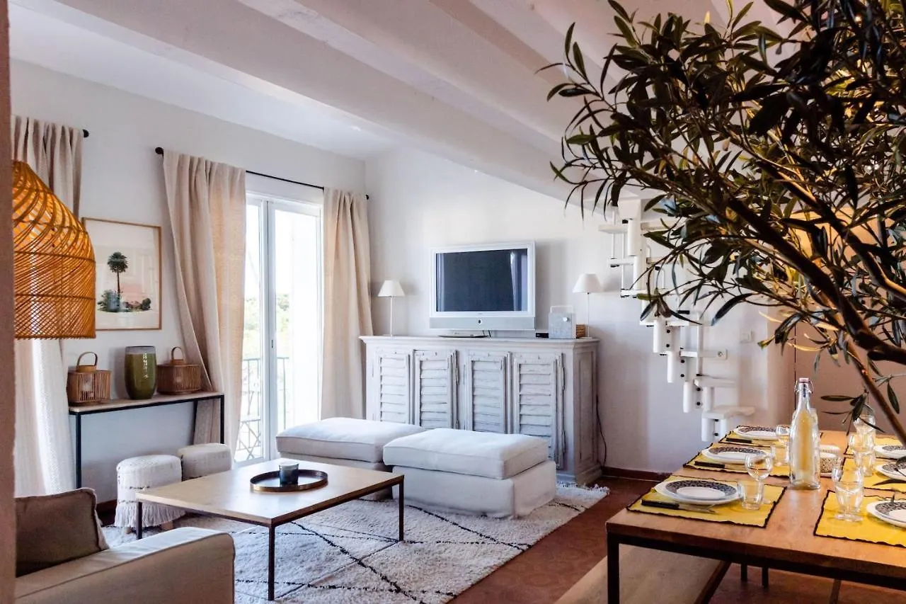 Bright Nest With Balcony And View On The Port Apartment Grimaud