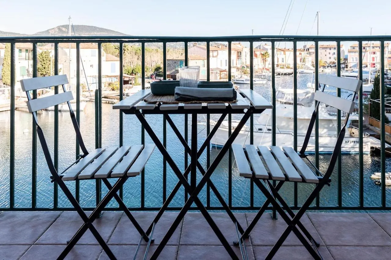 Bright Nest With Balcony And View On The Port Apartment Grimaud